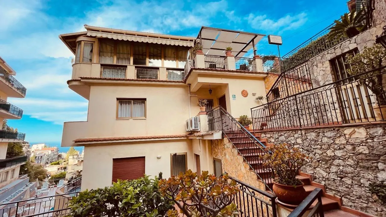 **  Hotel Soleado Taormina Italien